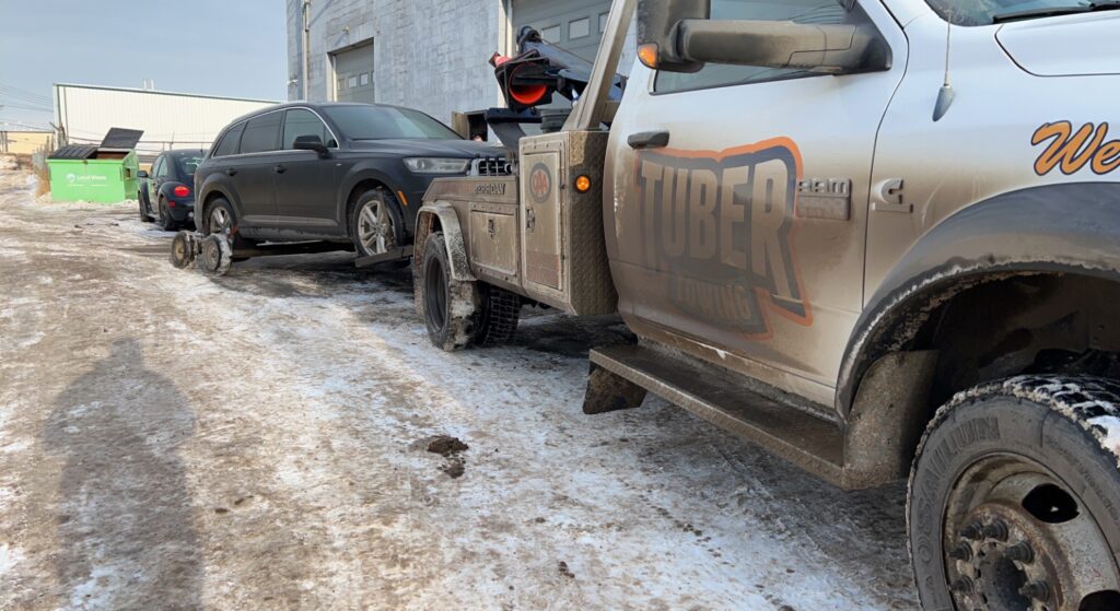 Dirty tow truck for the #yegdirtathon